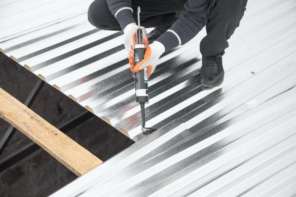 Metal Roof Sealing in Windsor